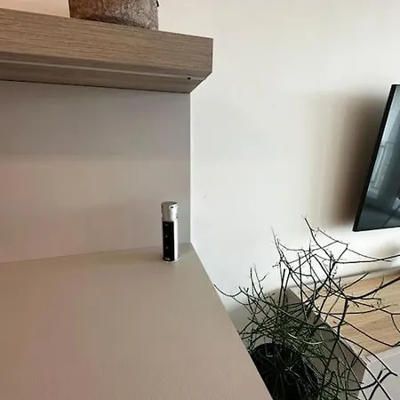 Apartment Cozy Near City Centrum And Airport *