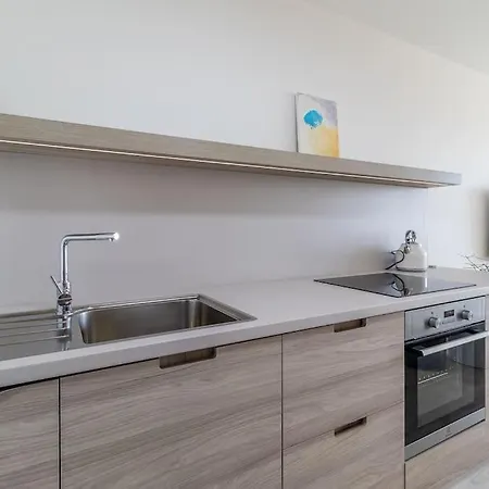 Апартаменты Cozy Near Centrum And Airport Братислава