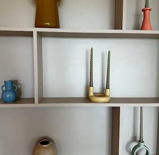 Cozy Near Centrum And Airport Apartment