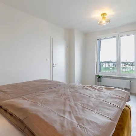 Cozy Near Centrum And Airport Pressburg