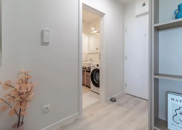 Cozy Near Centrum And Airport *